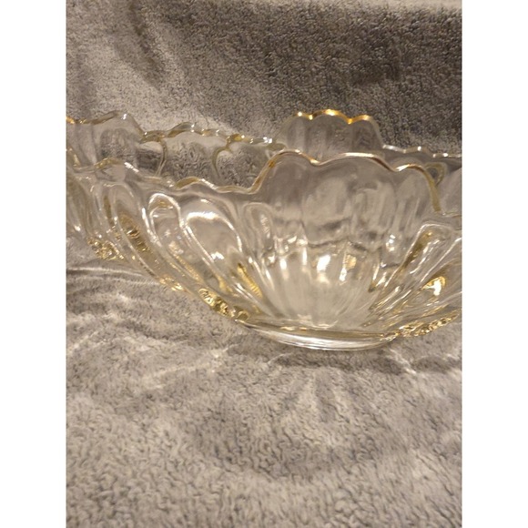 Vintage 1950's Jeannette Glass Gondola Fruit Bowl 16" Long Gold Trim - Picture 7 of 8